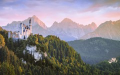 Fotografia zo zájazdu LEGOLAND – svet kociek a zámok Neuschwanstein.